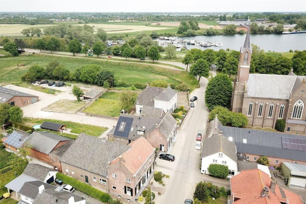 Landelijk Vakantiehuisje Alem Eksteriør billede